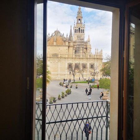 Luxury Apartment With Views To Alcazar, Cathedral And Giralda. Sevilha Exterior foto