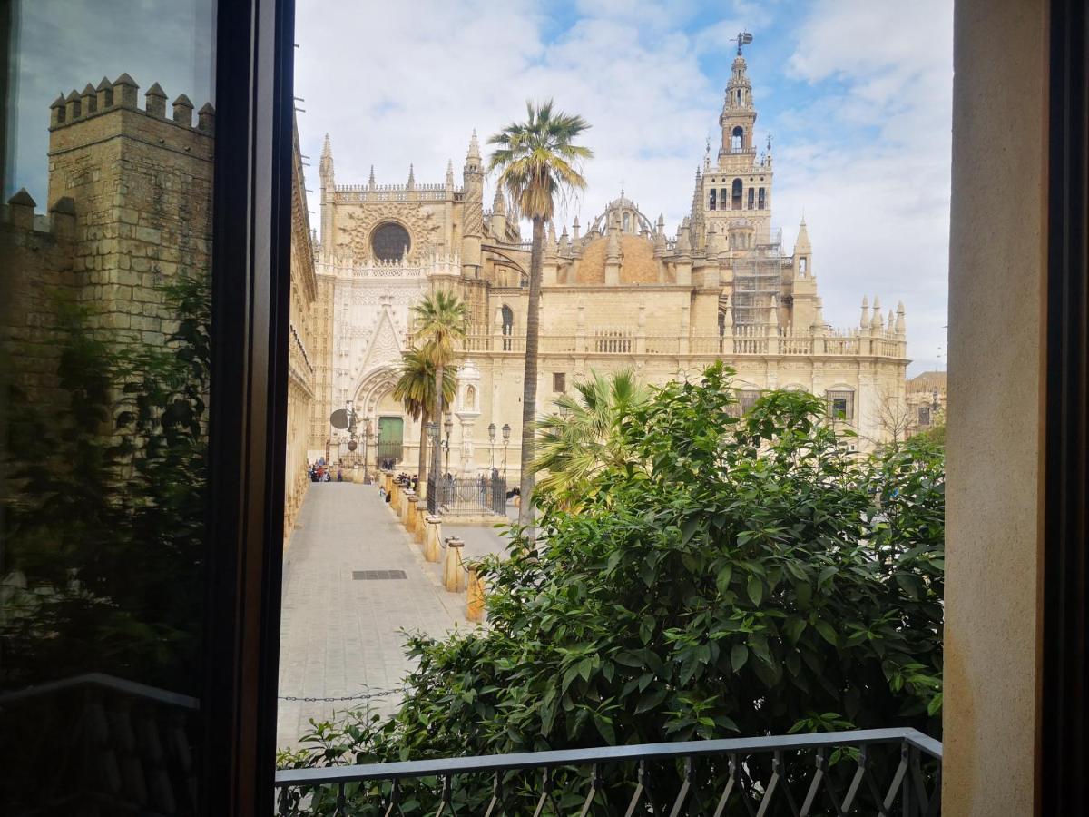 Luxury Apartment With Views To Alcazar, Cathedral And Giralda. Sevilha Exterior foto